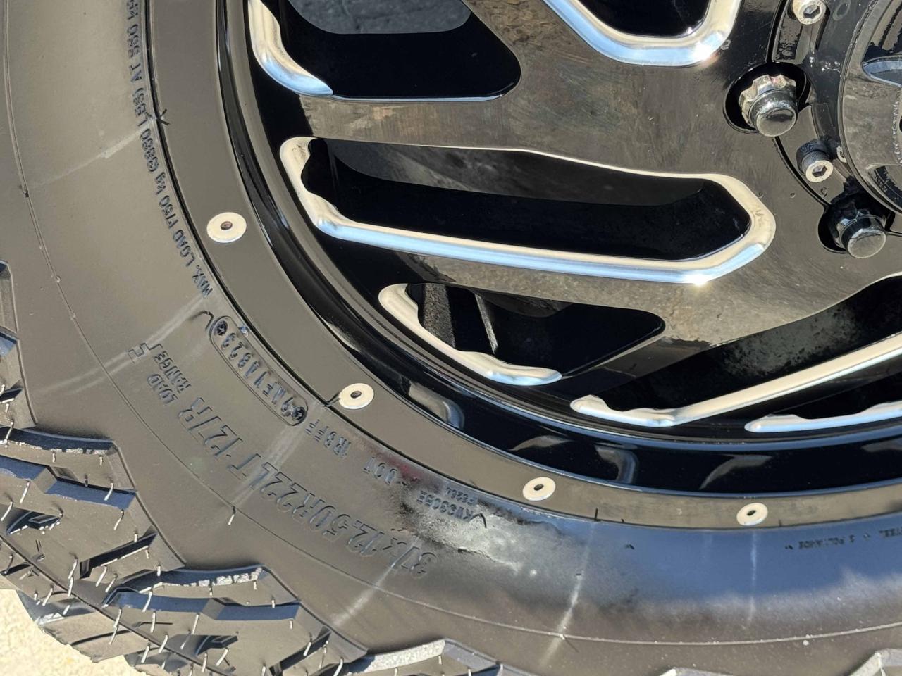 Ford Super Duty F-350 DRW  2022