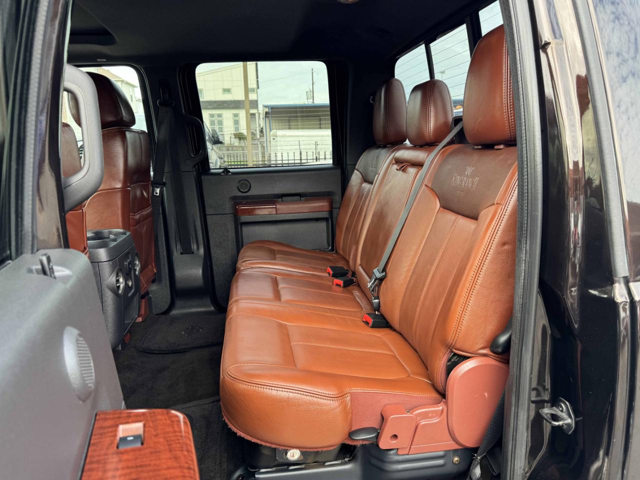 Ford Super Duty F-250 SRW  2013
