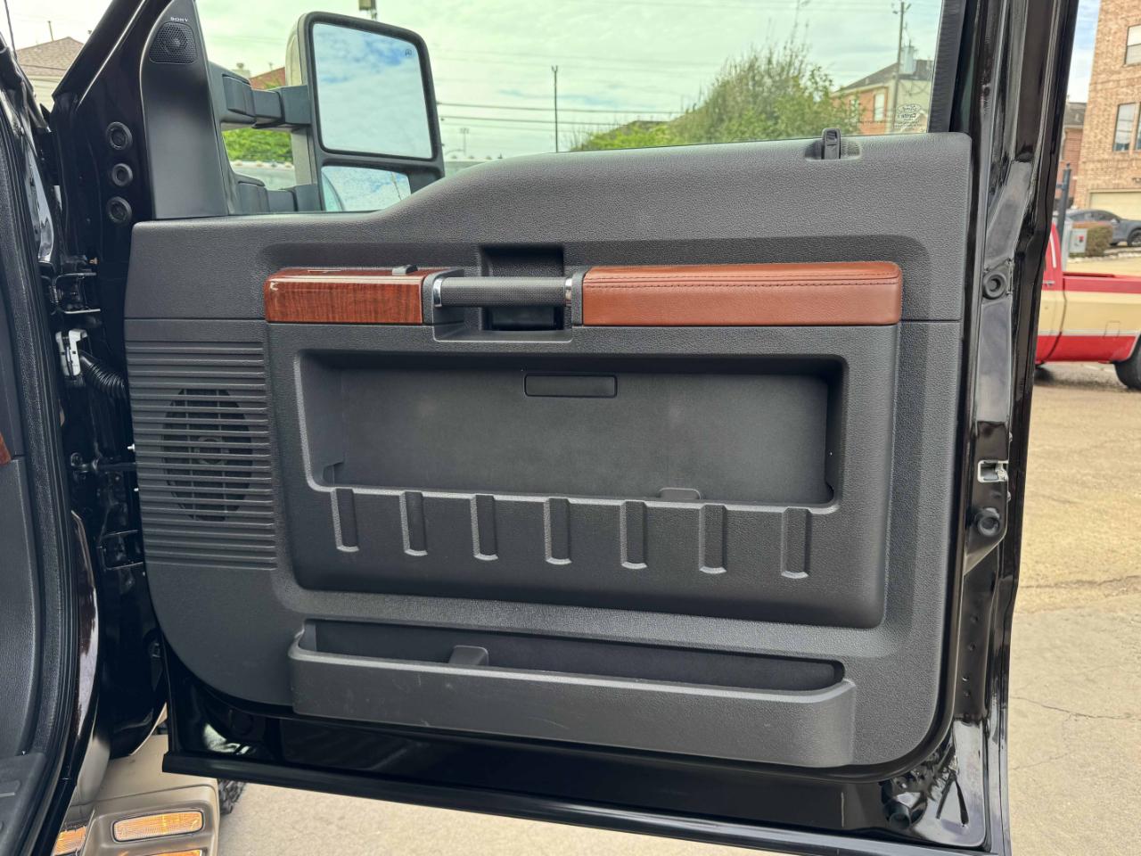 Ford Super Duty F-250 SRW  2013