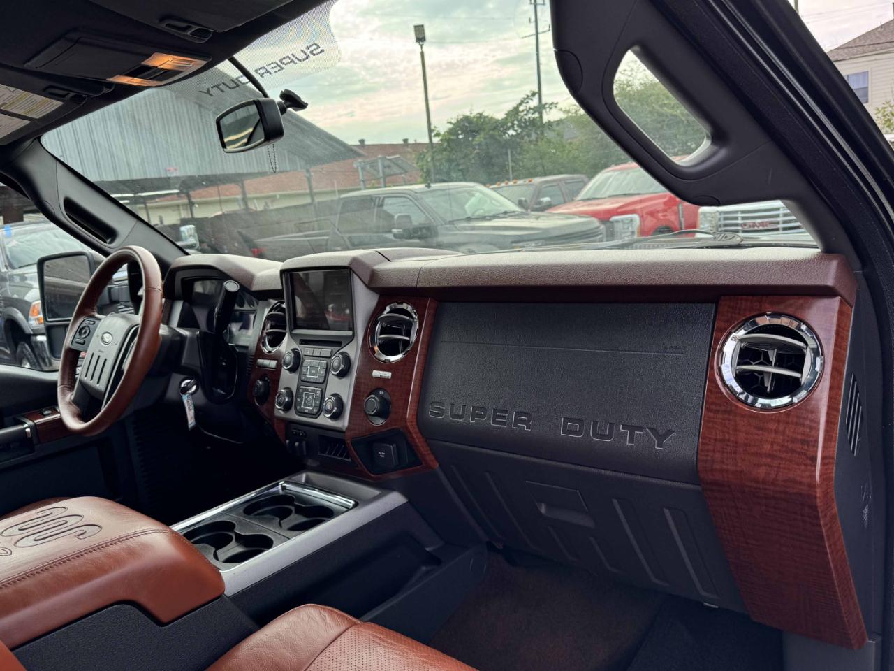 Ford Super Duty F-250 SRW  2013