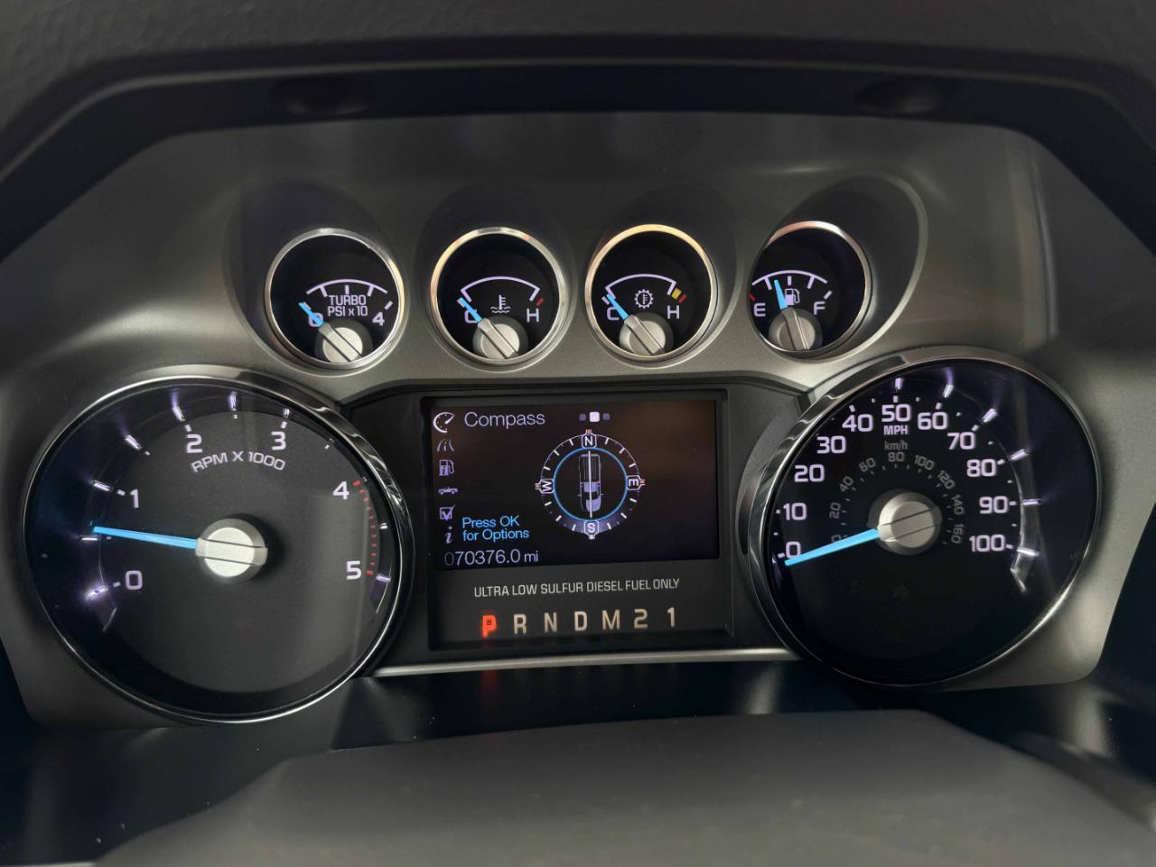 Ford Super Duty F-250 SRW  2013