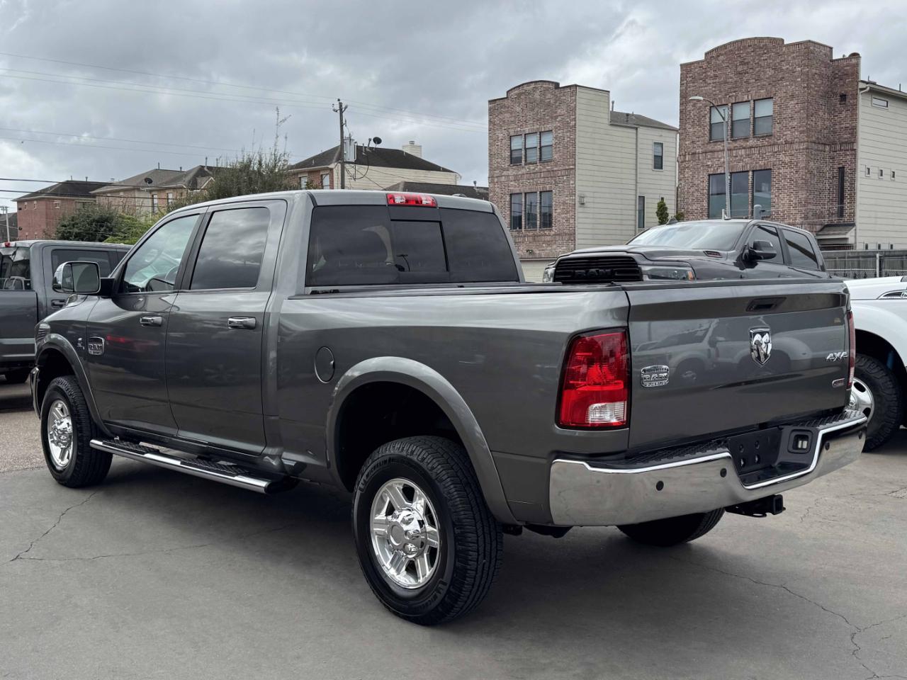 RAM 2500 Laramie Longhorn Crew Cab 4WD 2012