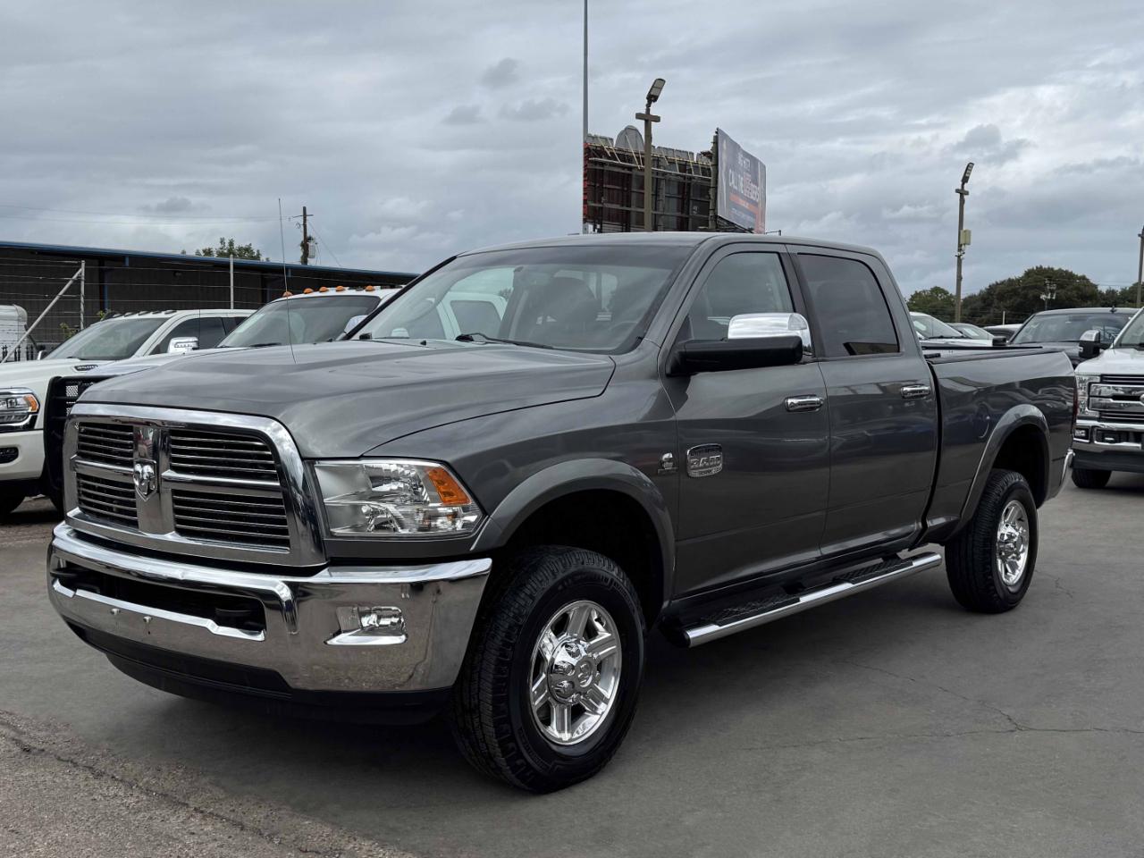 RAM 2500 Laramie Longhorn Crew Cab 4WD 2012