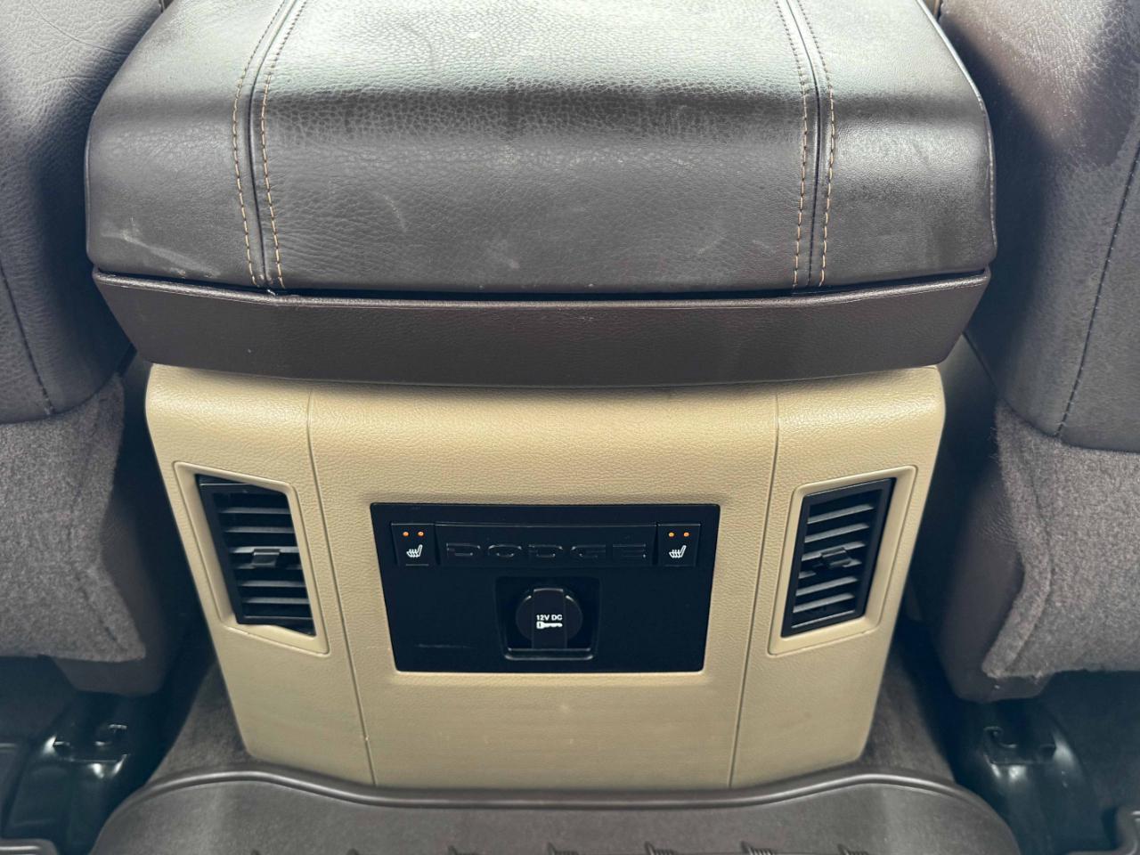RAM 2500 Laramie Longhorn Crew Cab 4WD 2012