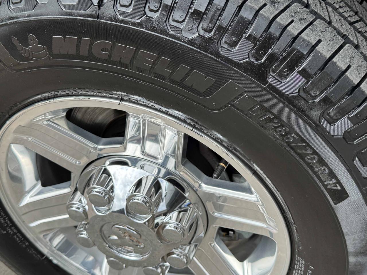 RAM 2500 Laramie Longhorn Crew Cab 4WD 2012