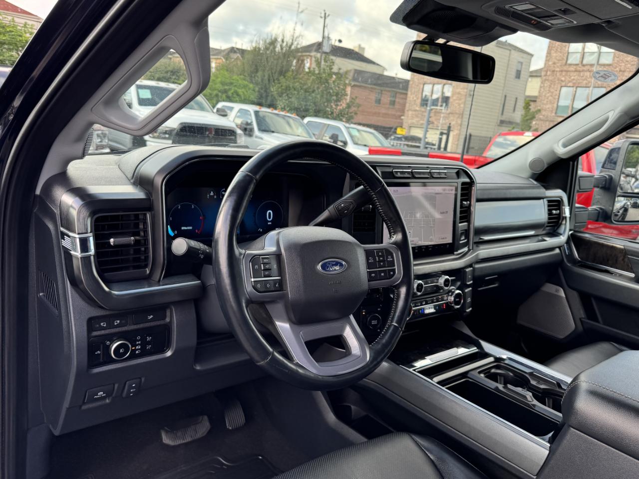 Ford Super Duty F-350 DRW  2023