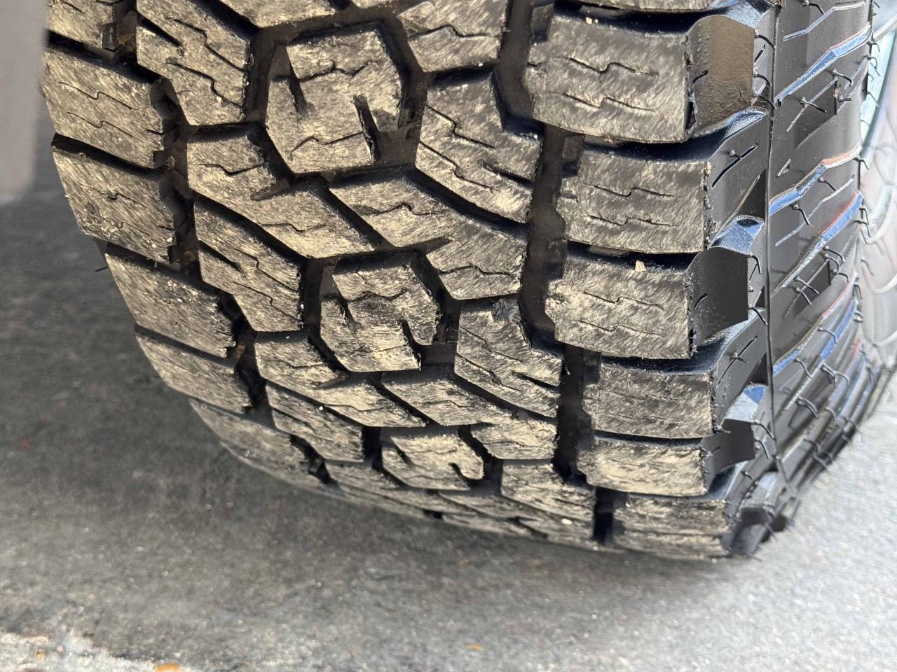 Ford Super Duty F-350 DRW  2023