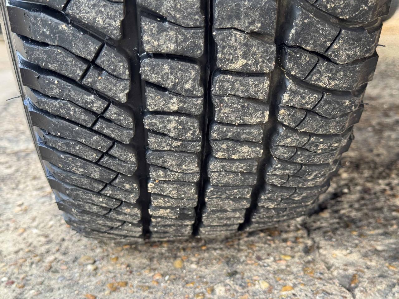 Ford Super Duty F-350 DRW  2023
