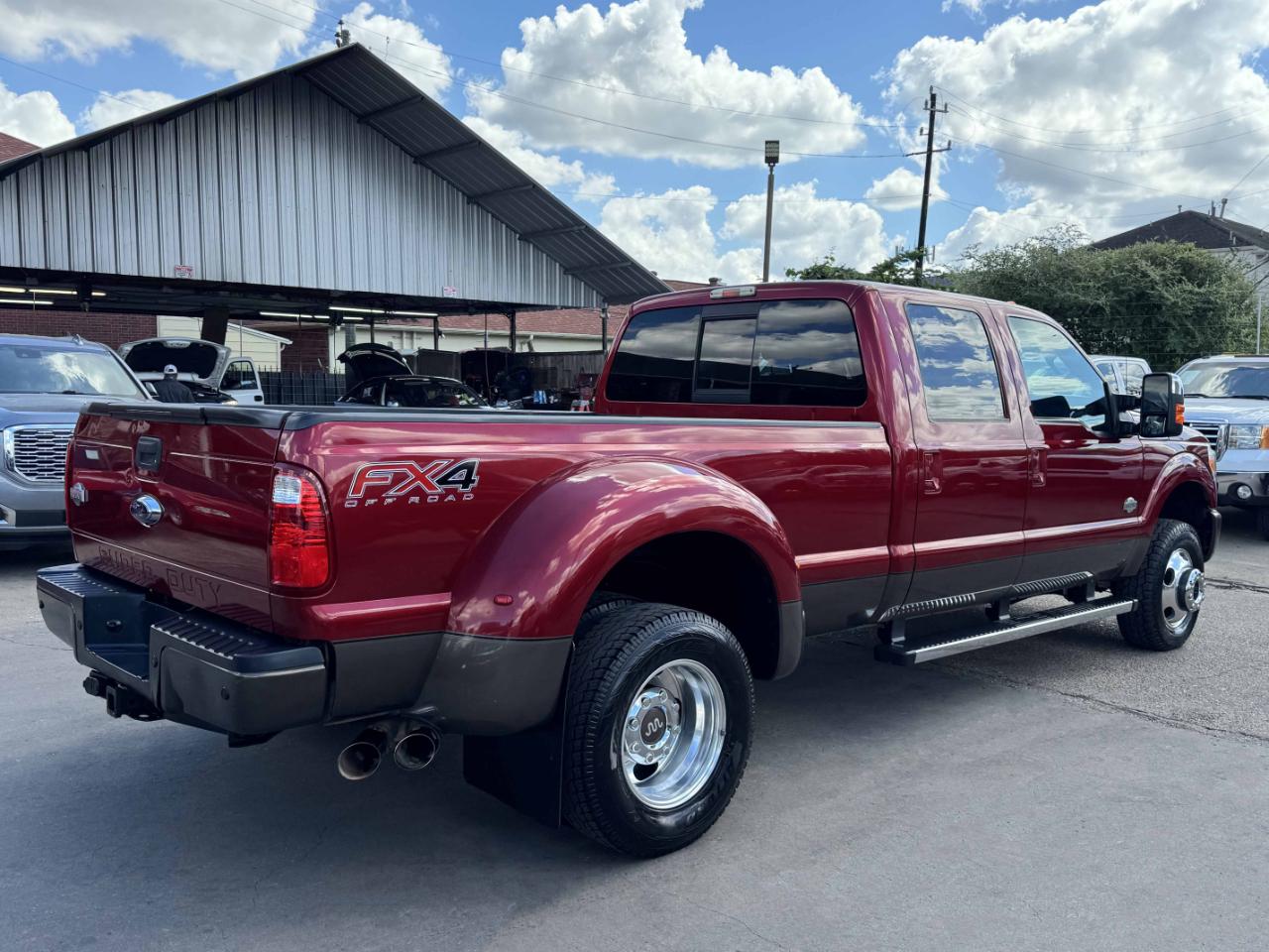 Ford Super Duty F-350 DRW  2015