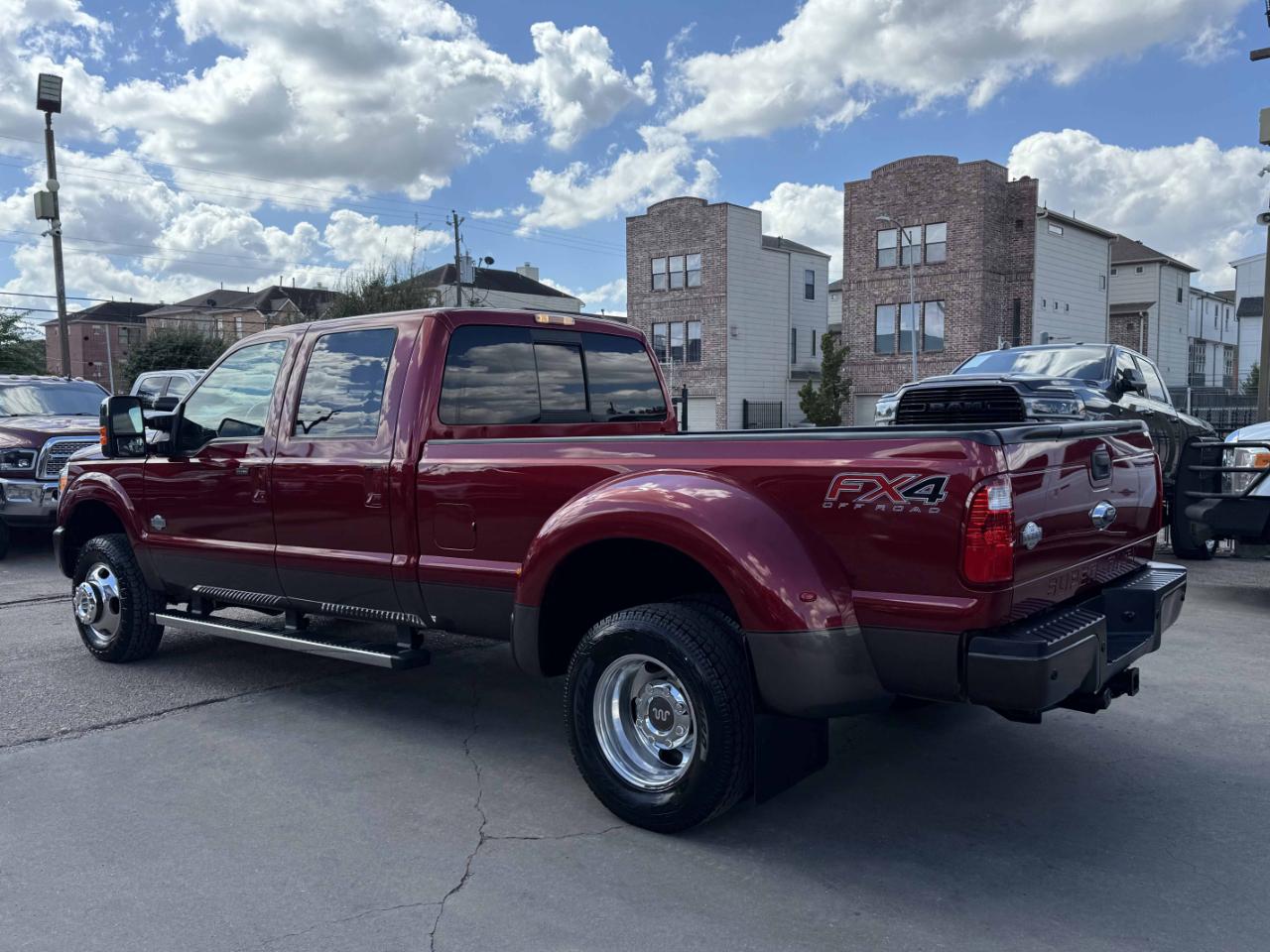 Ford Super Duty F-350 DRW  2015
