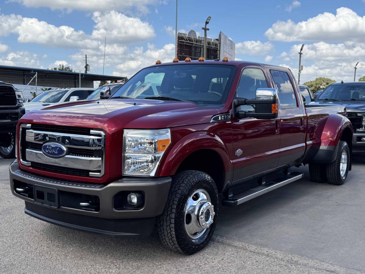 Ford Super Duty F-350 DRW  2015