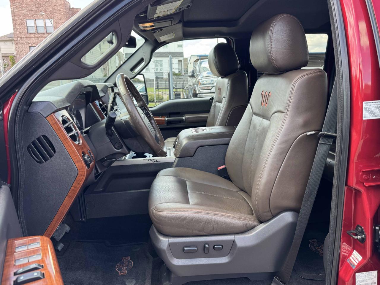 Ford Super Duty F-350 DRW  2015