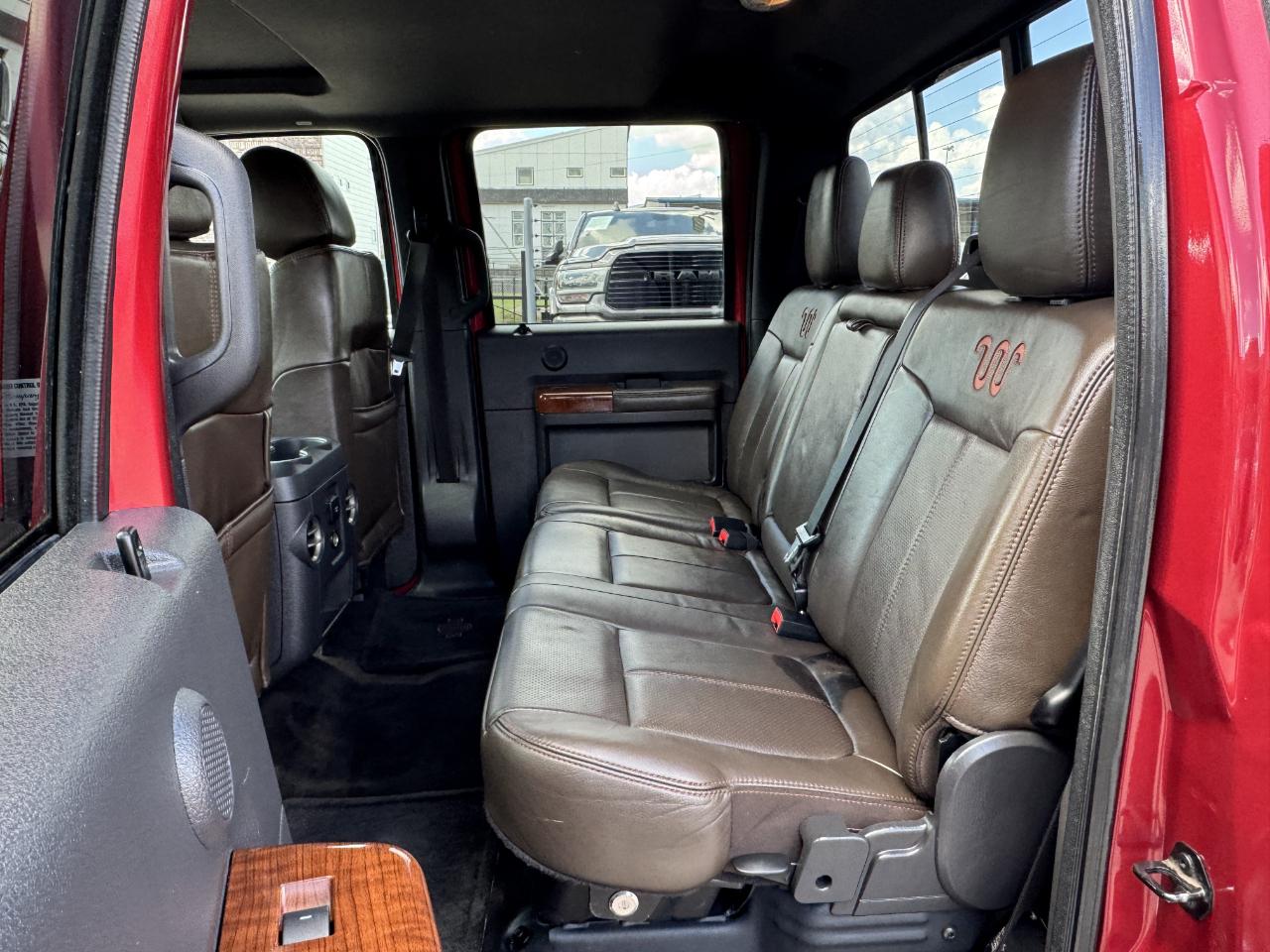 Ford Super Duty F-350 DRW  2015