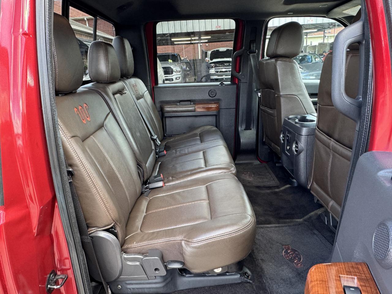 Ford Super Duty F-350 DRW  2015