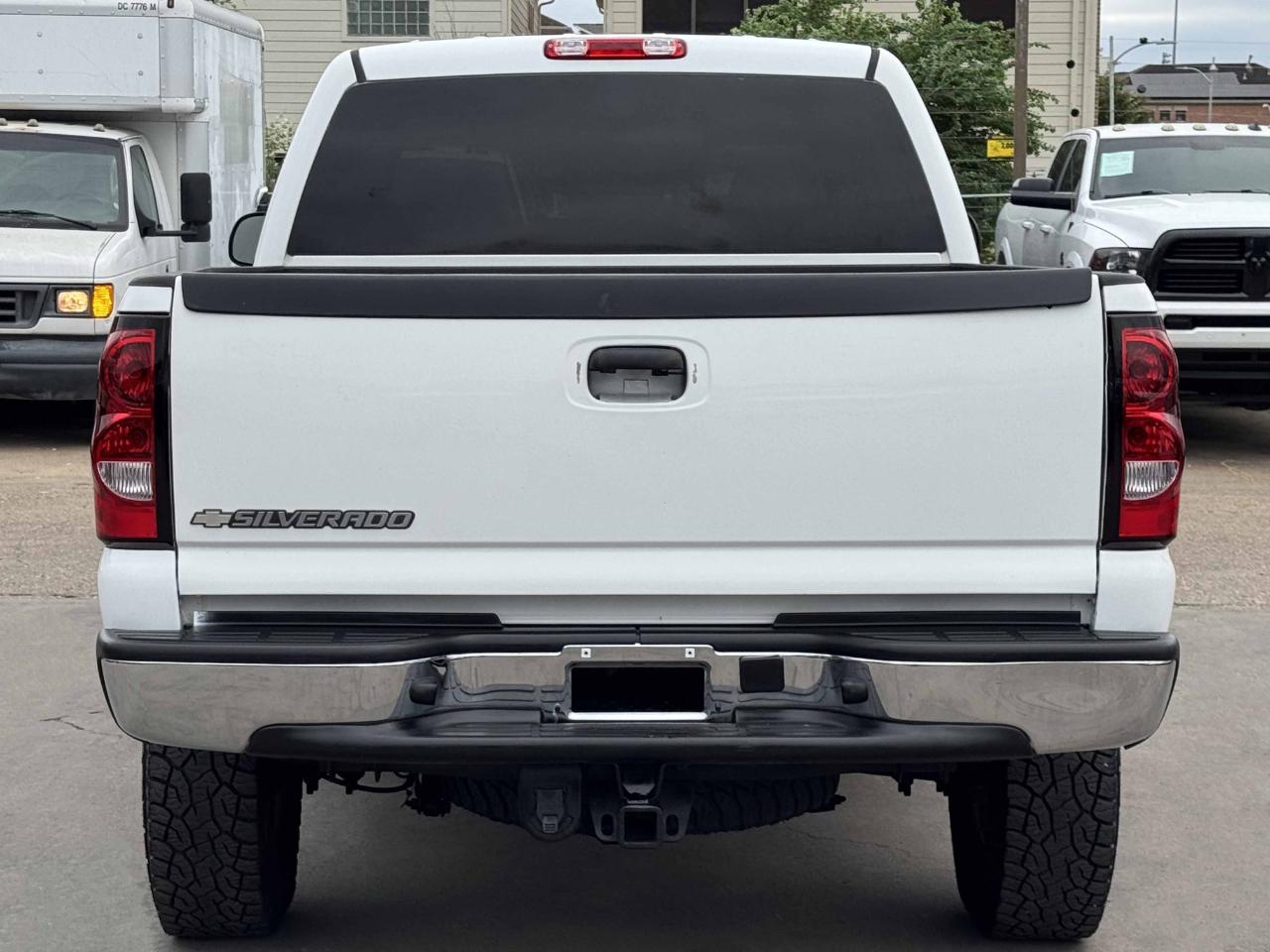 Chevrolet Silverado 2500HD LT1 Crew Cab 4WD 2006