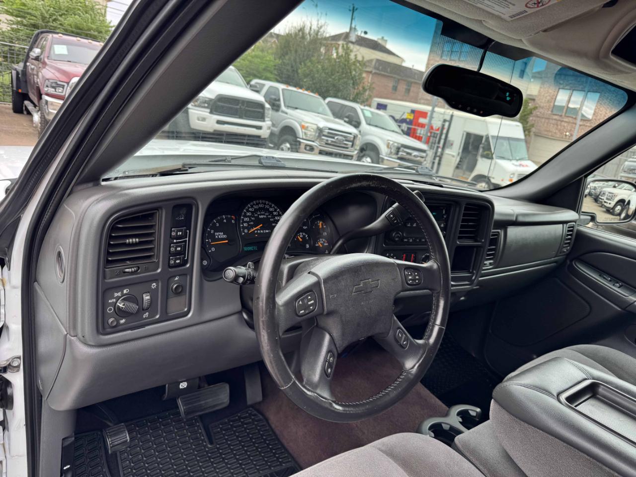 Chevrolet Silverado 2500HD LT1 Crew Cab 4WD 2006