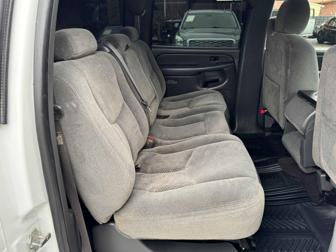 Chevrolet Silverado 2500HD LT1 Crew Cab 4WD 2006