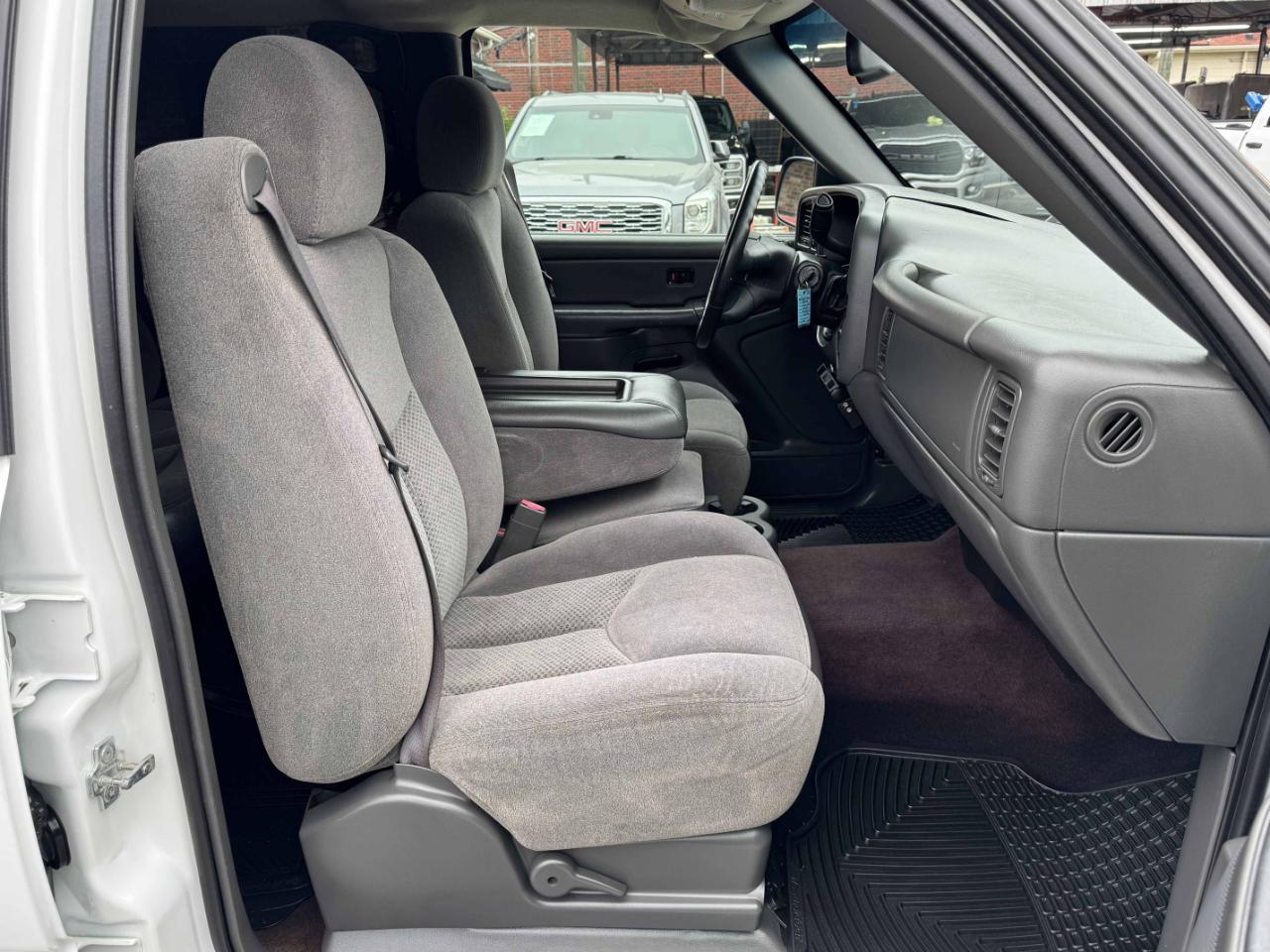 Chevrolet Silverado 2500HD LT1 Crew Cab 4WD 2006