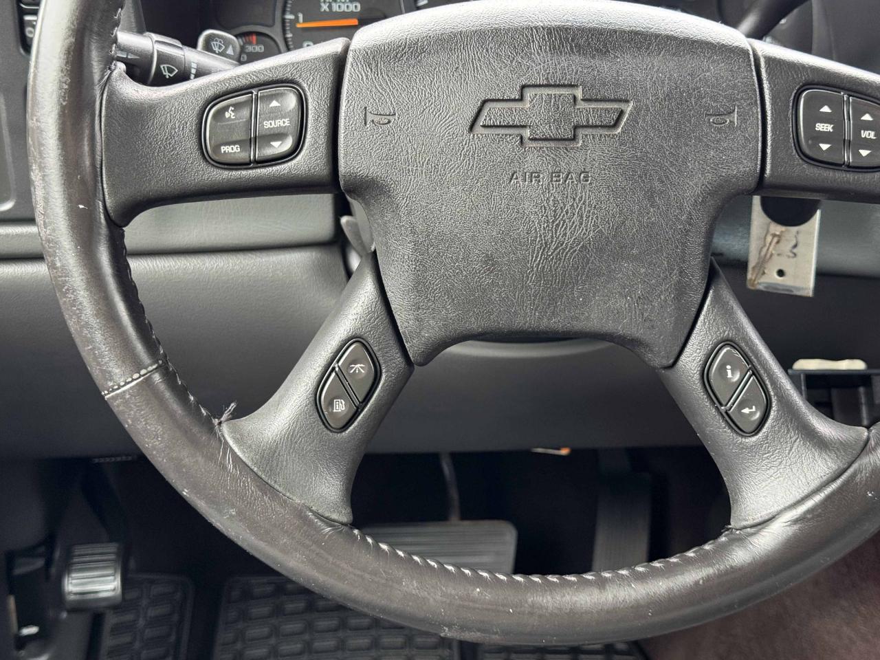 Chevrolet Silverado 2500HD LT1 Crew Cab 4WD 2006