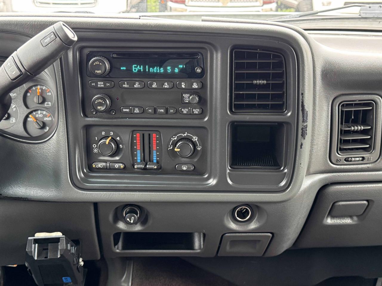 Chevrolet Silverado 2500HD LT1 Crew Cab 4WD 2006