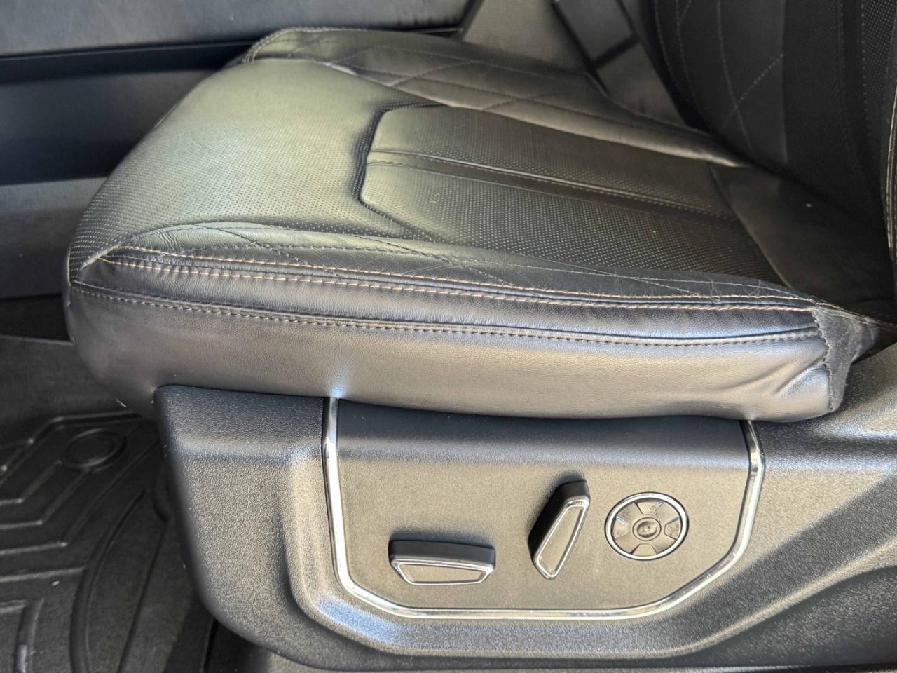Ford Expedition Platinum 2WD 2021