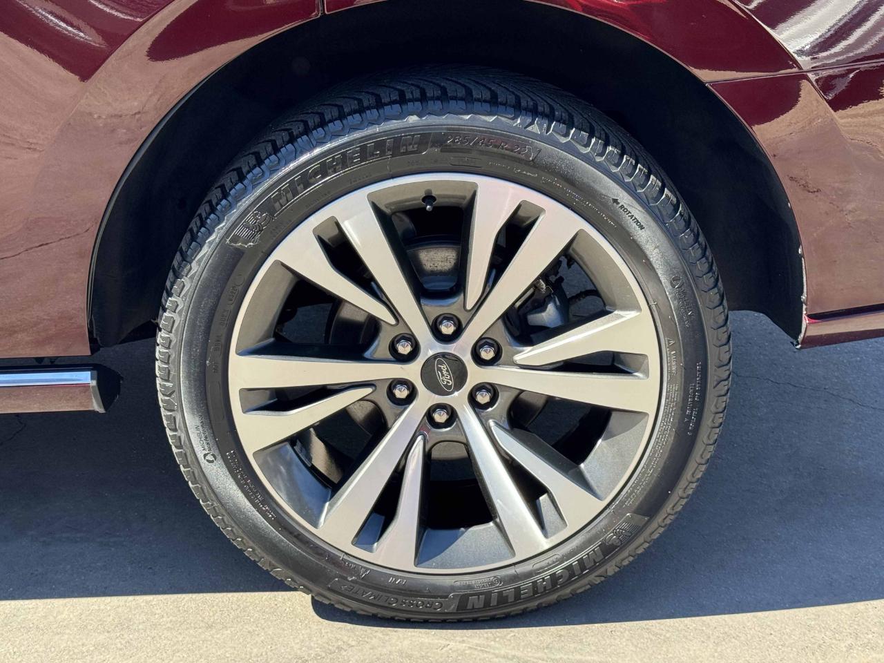 Ford Expedition Platinum 2WD 2021