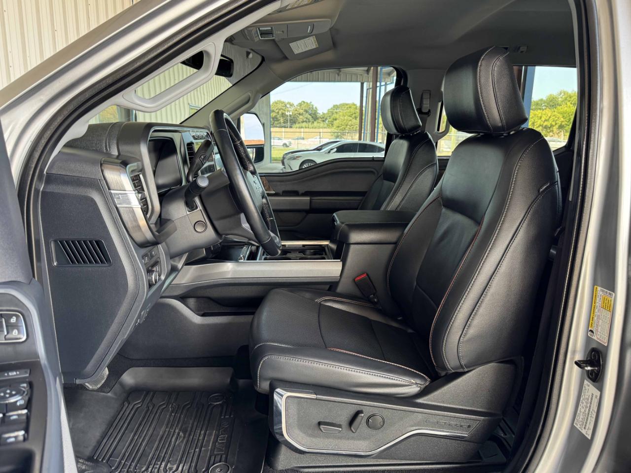 Ford Super Duty F-350 DRW  2023