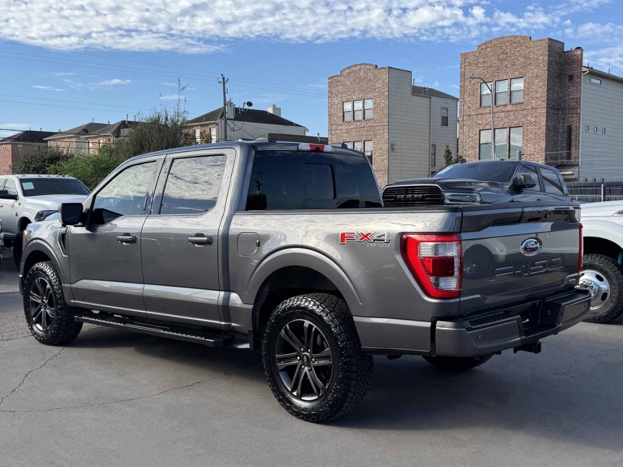 Ford F-150 Lariat SuperCrew 4WD 2022