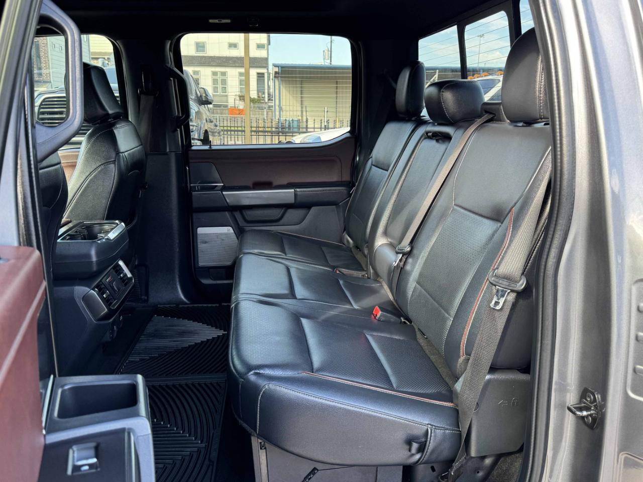 Ford F-150 Lariat SuperCrew 4WD 2022