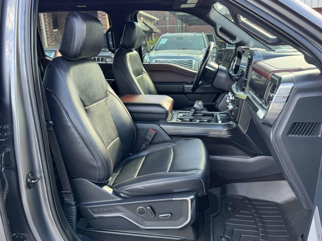 Ford F-150 Lariat SuperCrew 4WD 2022