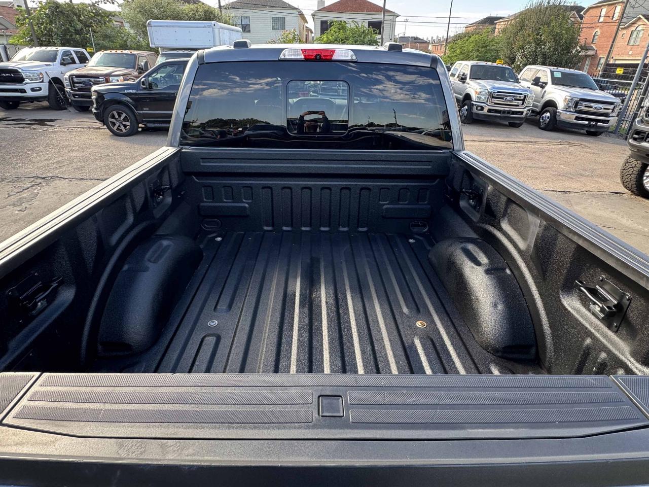 Ford F-150 Lariat SuperCrew 4WD 2022