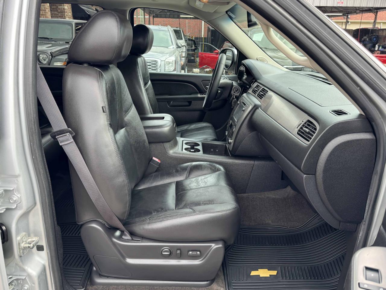 Chevrolet Tahoe LT 2WD 2013