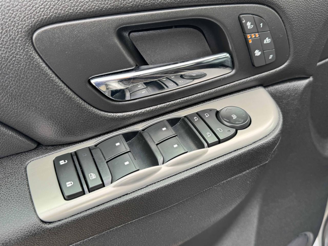 Chevrolet Tahoe LT 2WD 2013