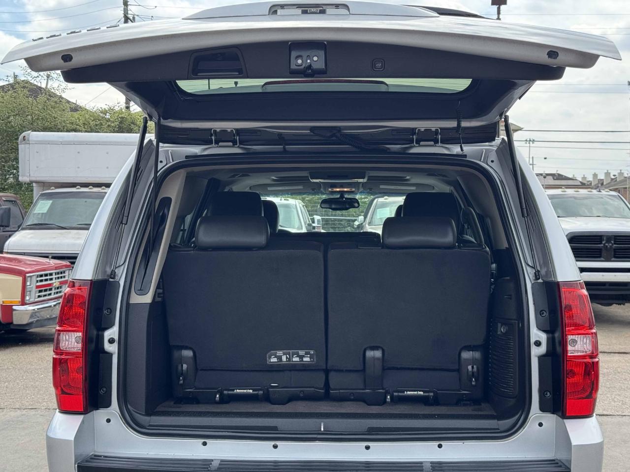 Chevrolet Tahoe LT 2WD 2013
