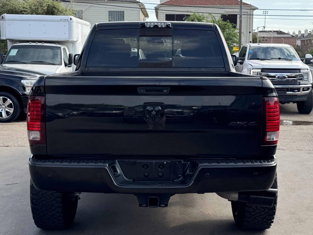 RAM 2500 Laramie Crew Cab 4WD 2016