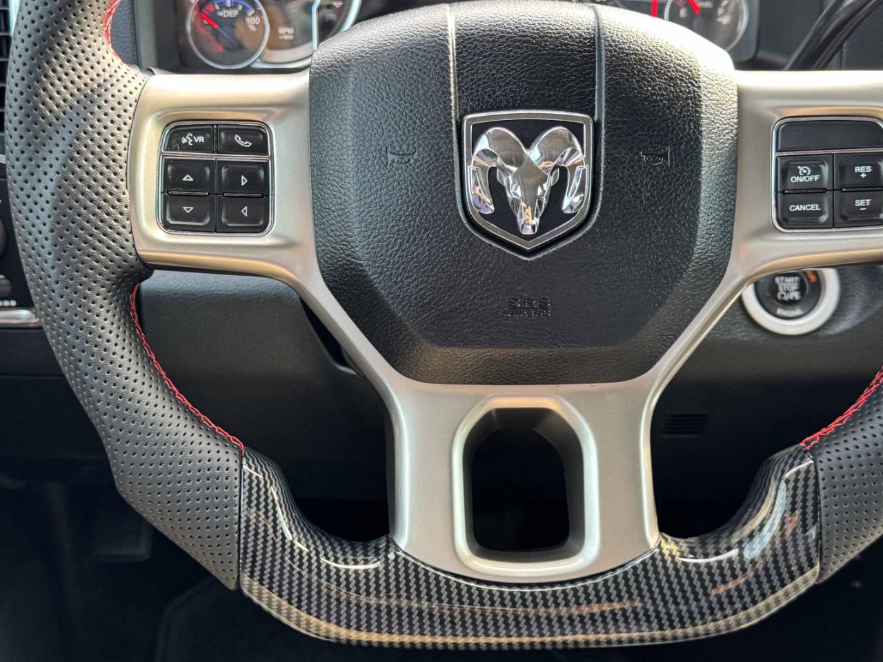 RAM 2500 Laramie Crew Cab 4WD 2016