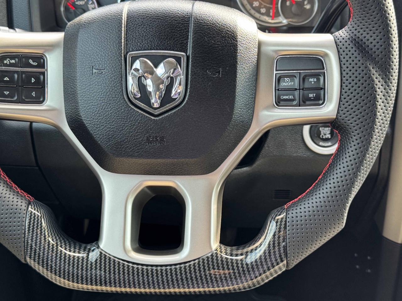 RAM 2500 Laramie Crew Cab 4WD 2016