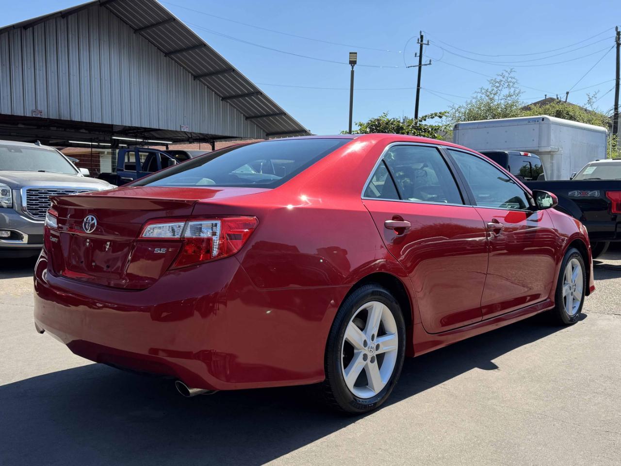 Toyota Camry  2014