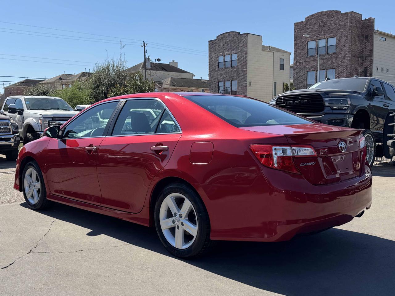 Toyota Camry  2014