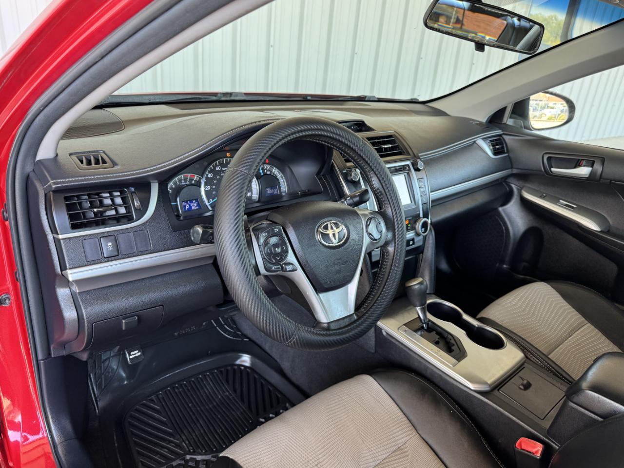 Toyota Camry  2014