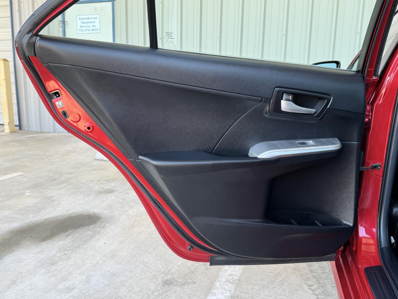 Toyota Camry  2014