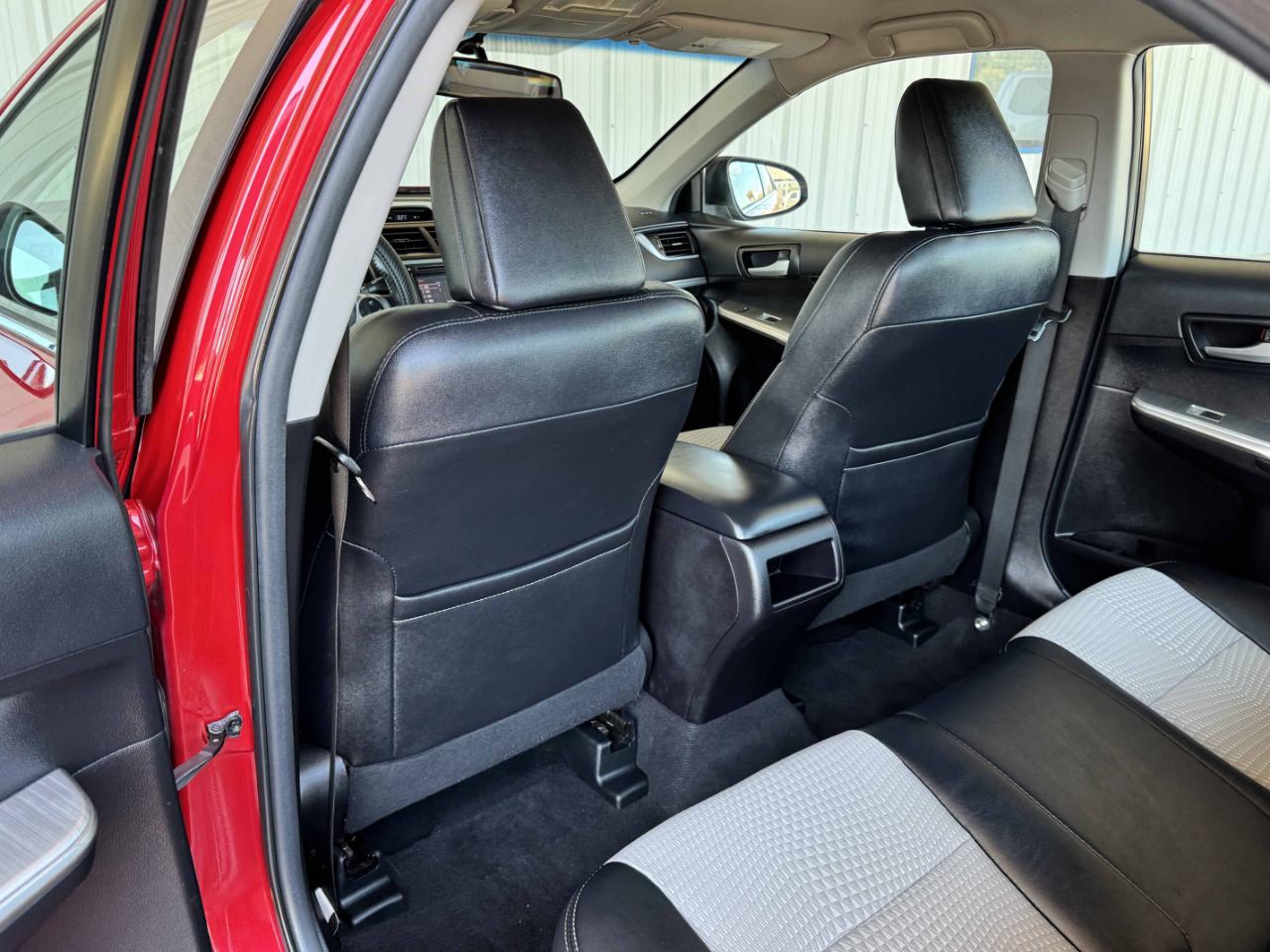 Toyota Camry  2014