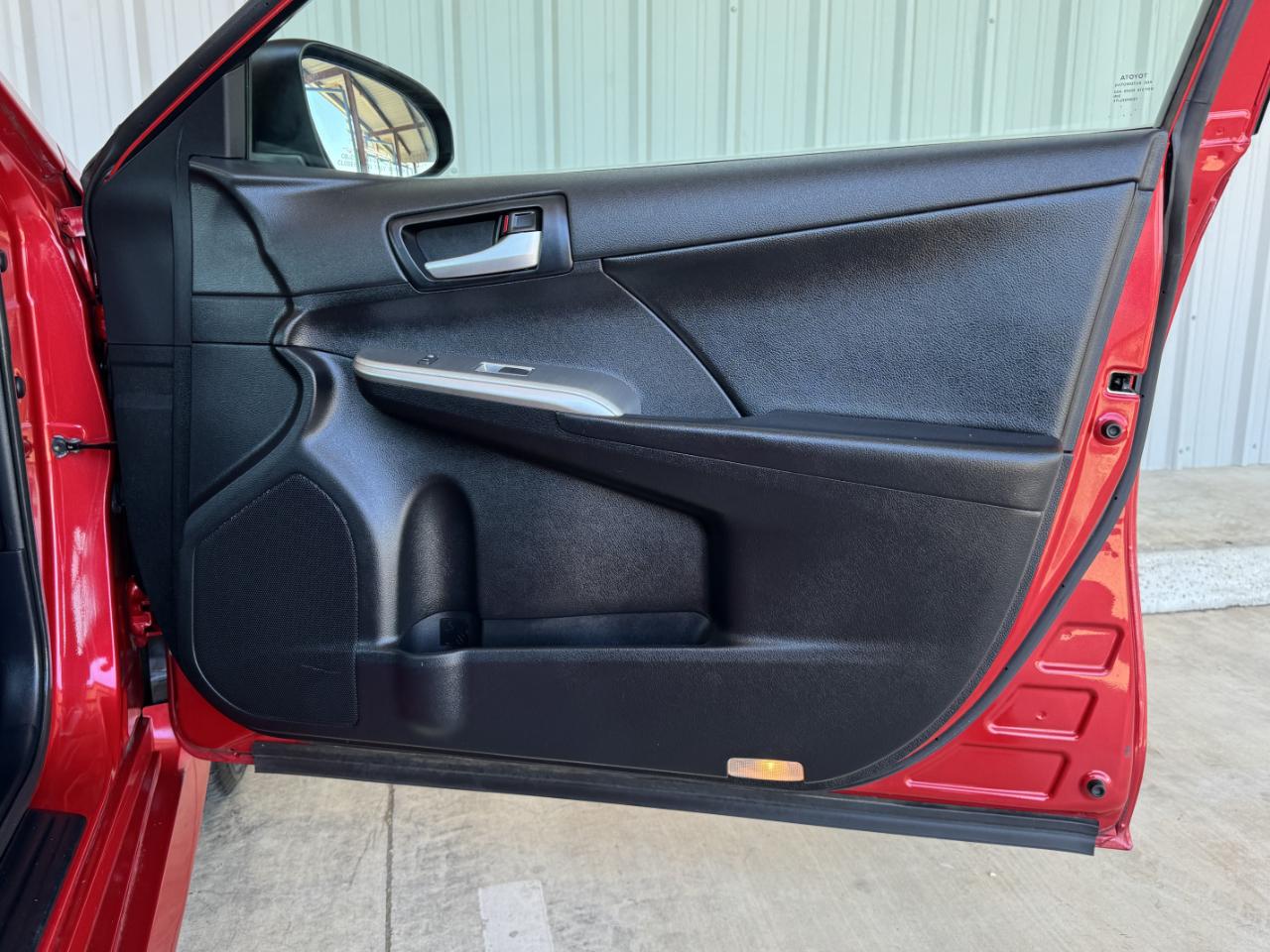 Toyota Camry  2014