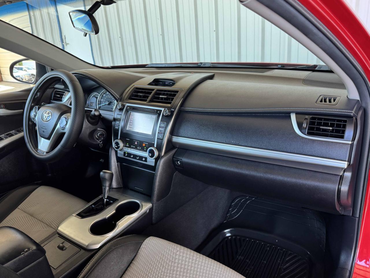 Toyota Camry  2014