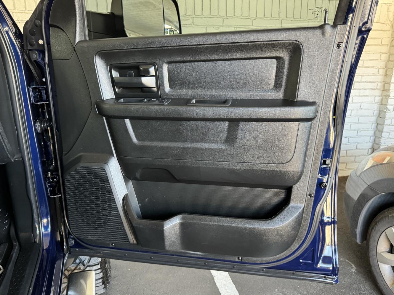 RAM 2500 Tradesman Crew Cab 4WD 2018