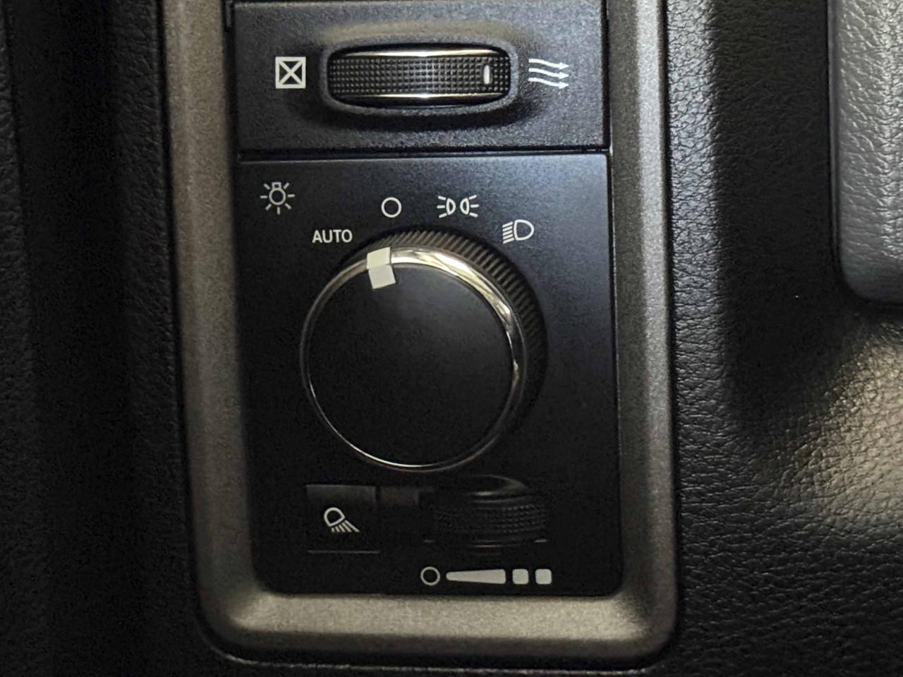 RAM 2500 Tradesman Crew Cab 4WD 2018