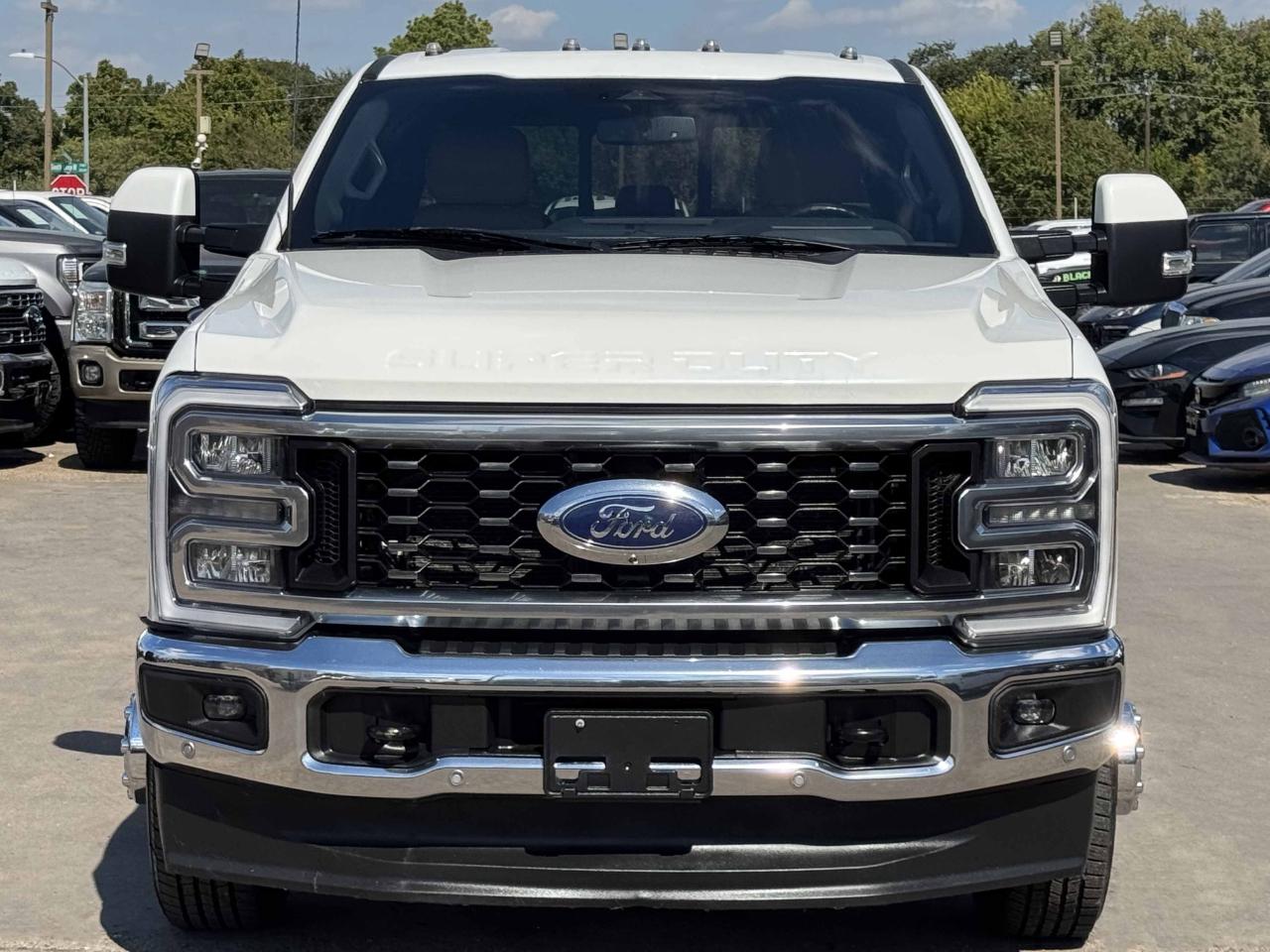 Ford Super Duty F-350 DRW  2023