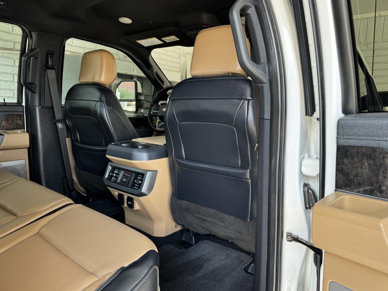 Ford Super Duty F-350 DRW  2023
