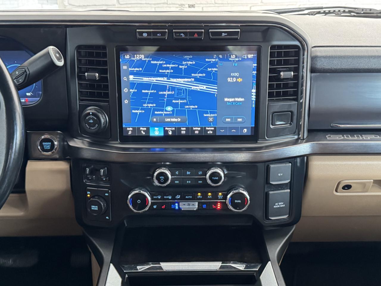 Ford Super Duty F-350 DRW  2023