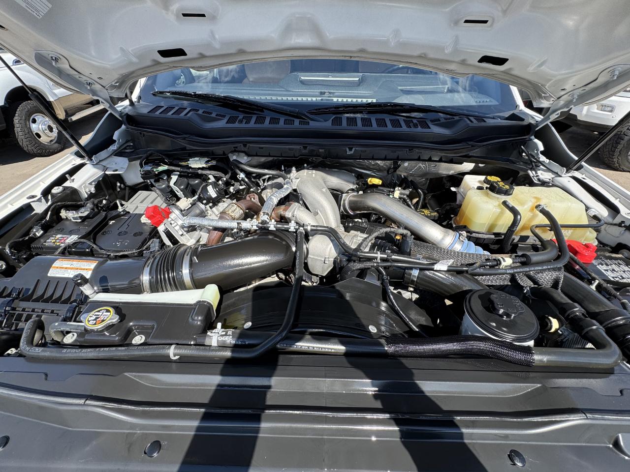 Ford Super Duty F-350 DRW  2023